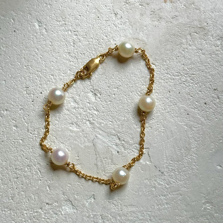 18K Gold and Pearl Chain Bracelet