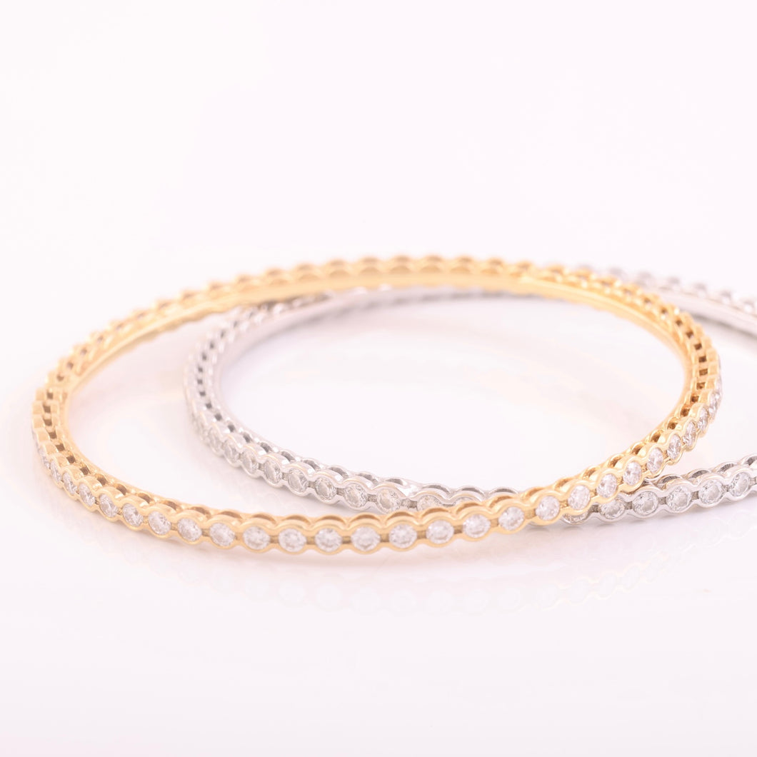 18K Yellow Gold Bezel Diamond Bangle