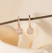 Load image into Gallery viewer, 18K Gold English Lock Diamonds Cluster Earring with a Round Halo
