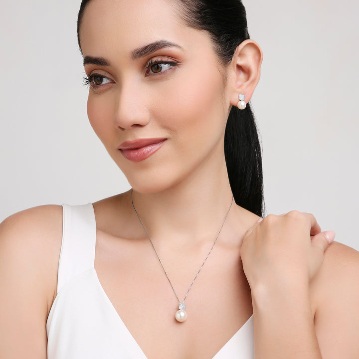 18K White Gold and Diamonds Cushion Dome Earrings with Detachable Pearl