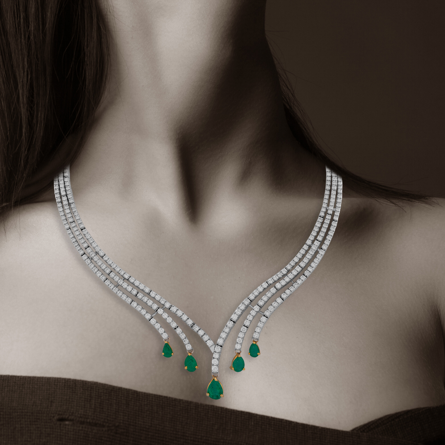 18K Gold Emeralds and Diamond Drop Necklace